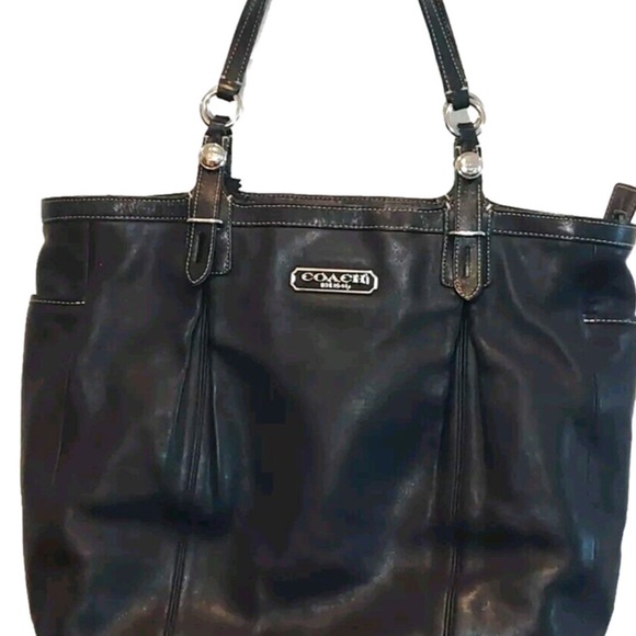 Coach Bags - Picture 3 of 6